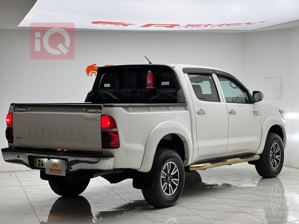 تويوتا هايلوكس